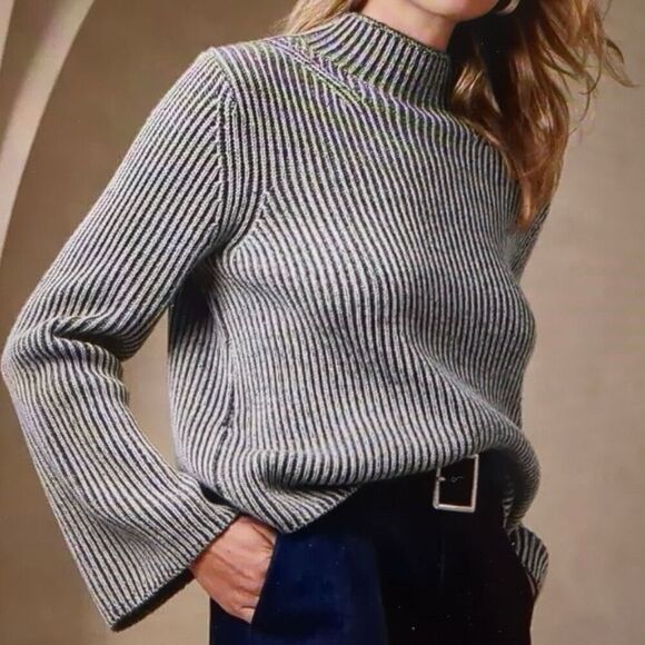 Banana Republic Merino Wool Stitch Mock Neck Sweater  size Small - Picture 1 of 10